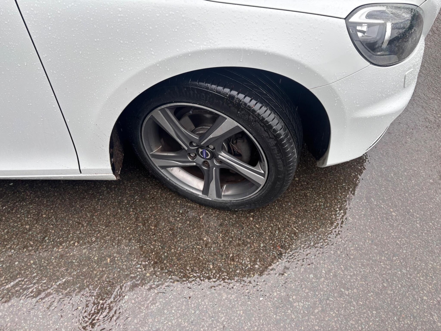 Used Volvo V40 2014 for sale - 77216360: Photo 15