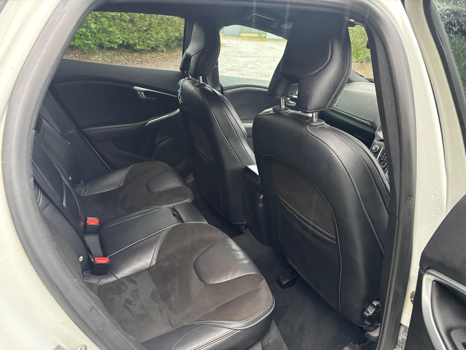 Used Volvo V40 2014 for sale - 77216360: Photo 20