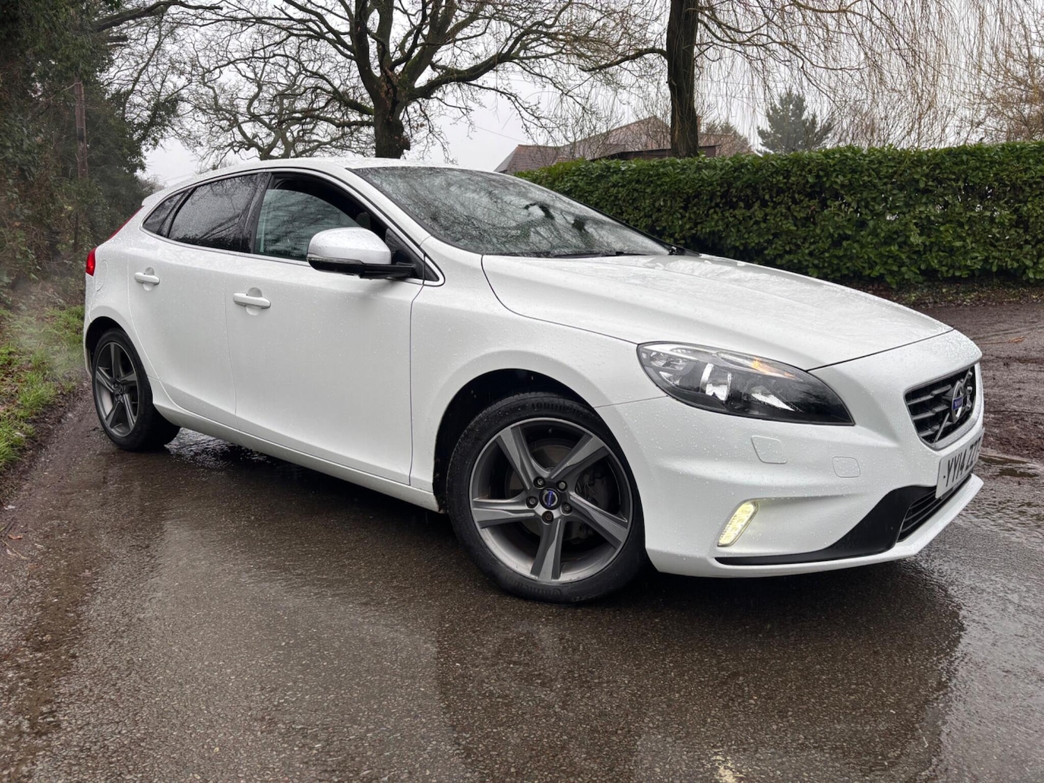 Used Volvo V40 2014 for sale - 77216360: Photo 8
