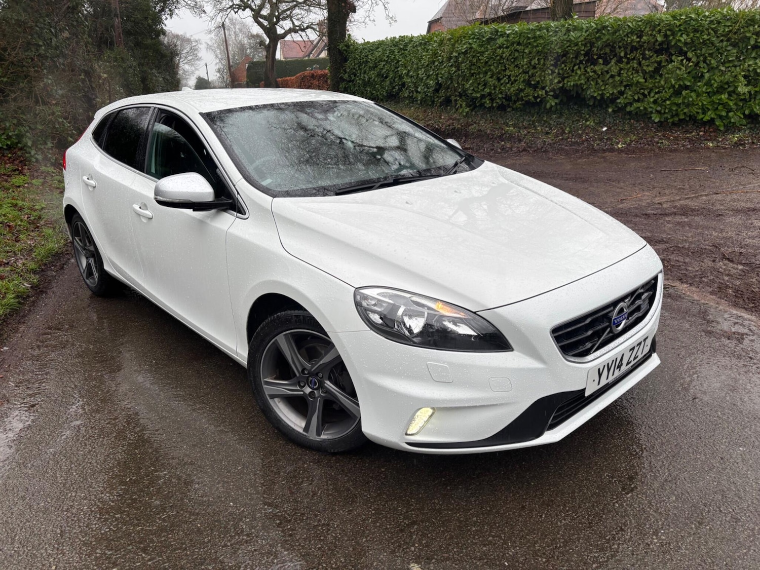 Used Volvo V40 2014 for sale - 77216360: Photo 9