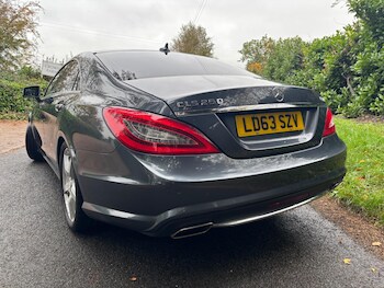 Used Mercedes-Benz CLS 2013 for sale - 76953318: Photo