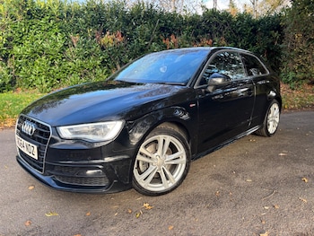 2015 (64) - 2.0 TDI Quattro S Line 3dr S Tronic