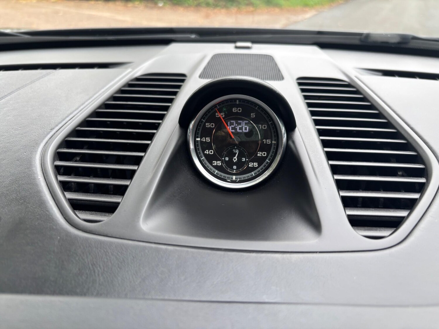 Used Porsche 911 2012 for sale - 76688704: Photo 27