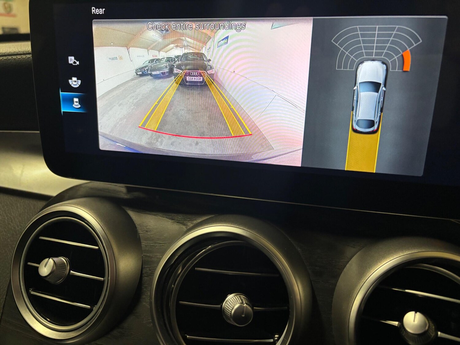 Used Mercedes-Benz GLC 2020 for sale - 76689621: Photo 25