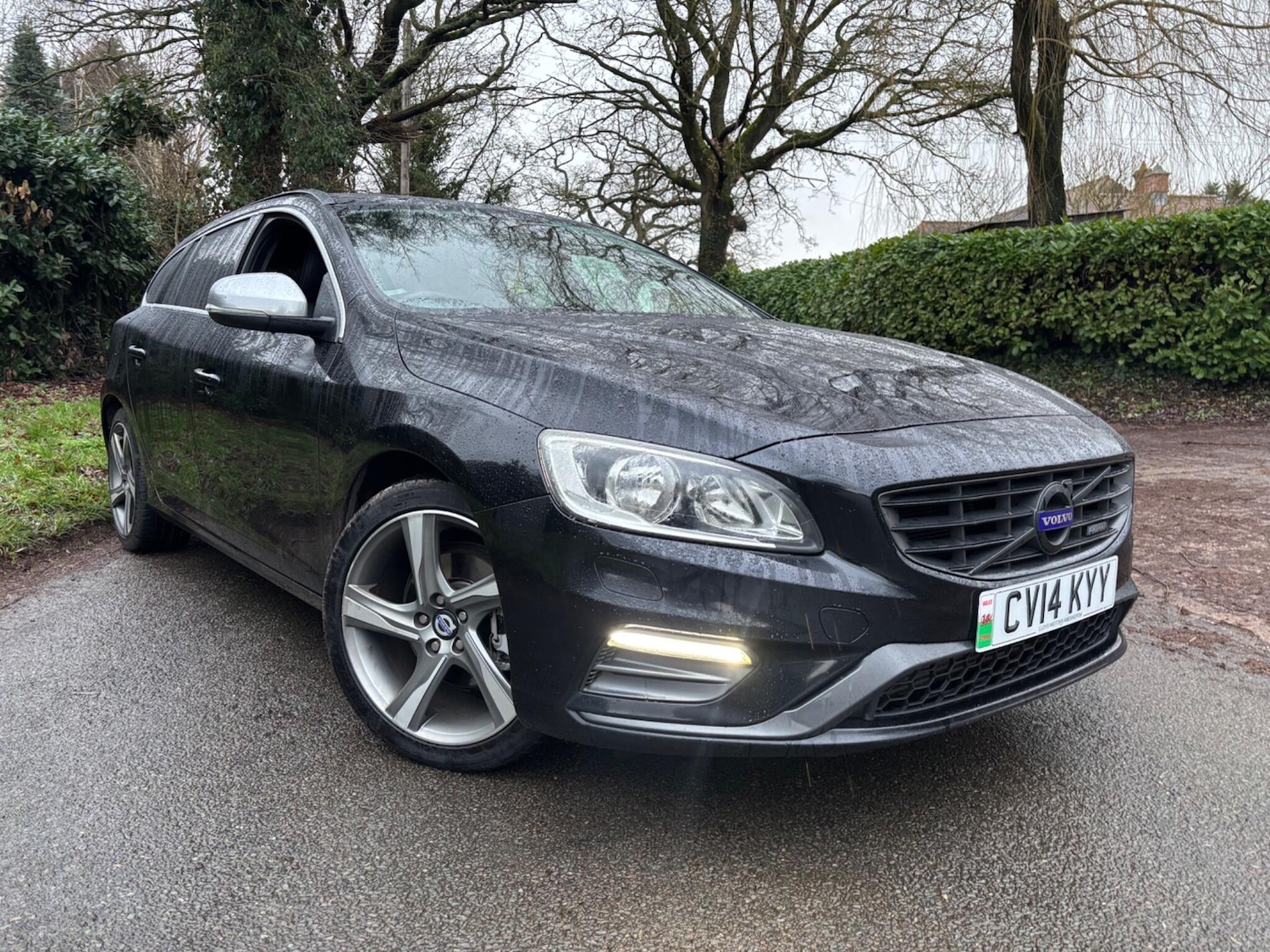 Used Volvo V60 2014 for sale - 77305022: Photo 3