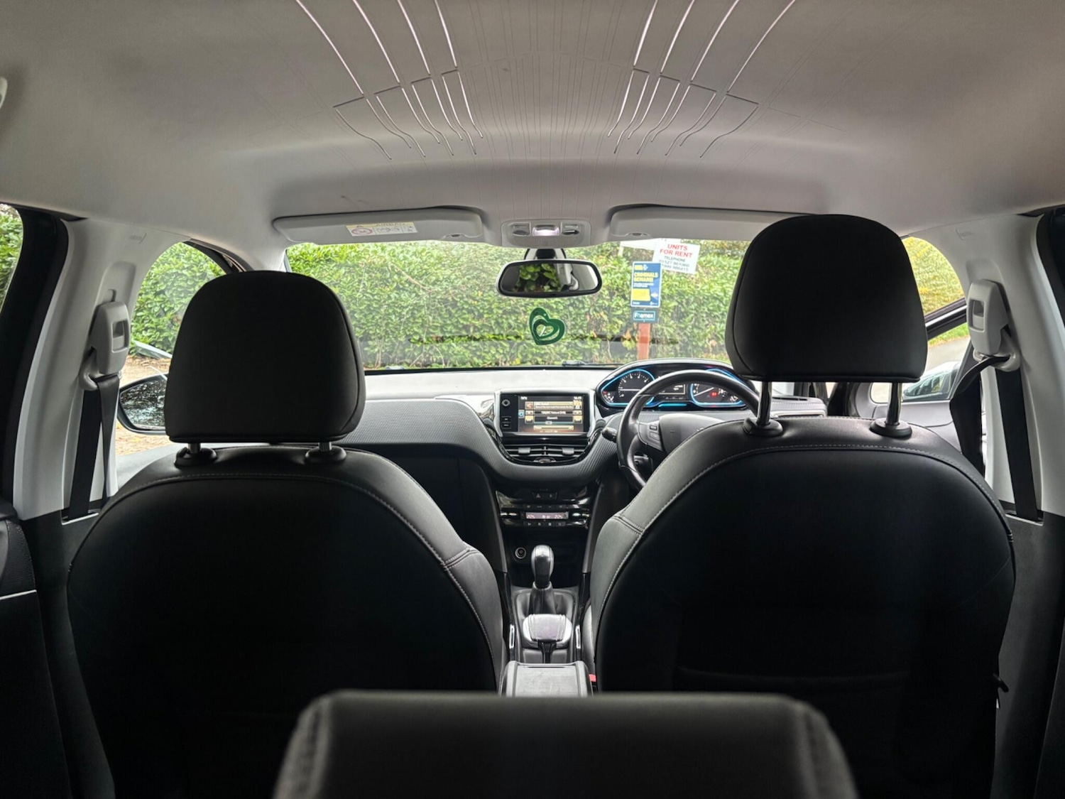 Used Peugeot 2008 2015 for sale - 76689225: Photo 19