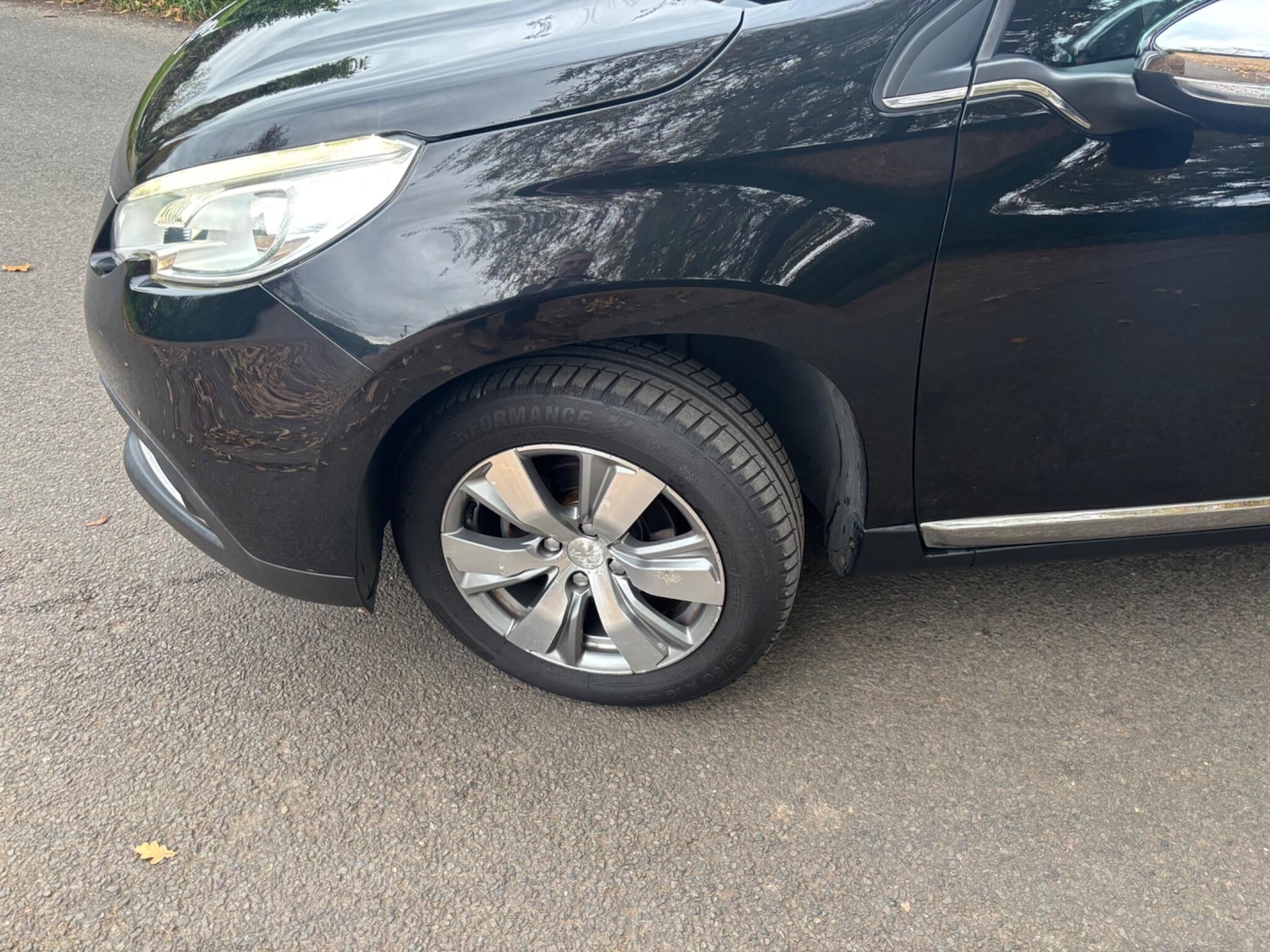 Used Peugeot 2008 2015 for sale - 76689225: Photo 9