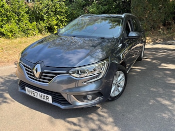 Used Renault Megane 2017 for sale - 79544083: Photo
