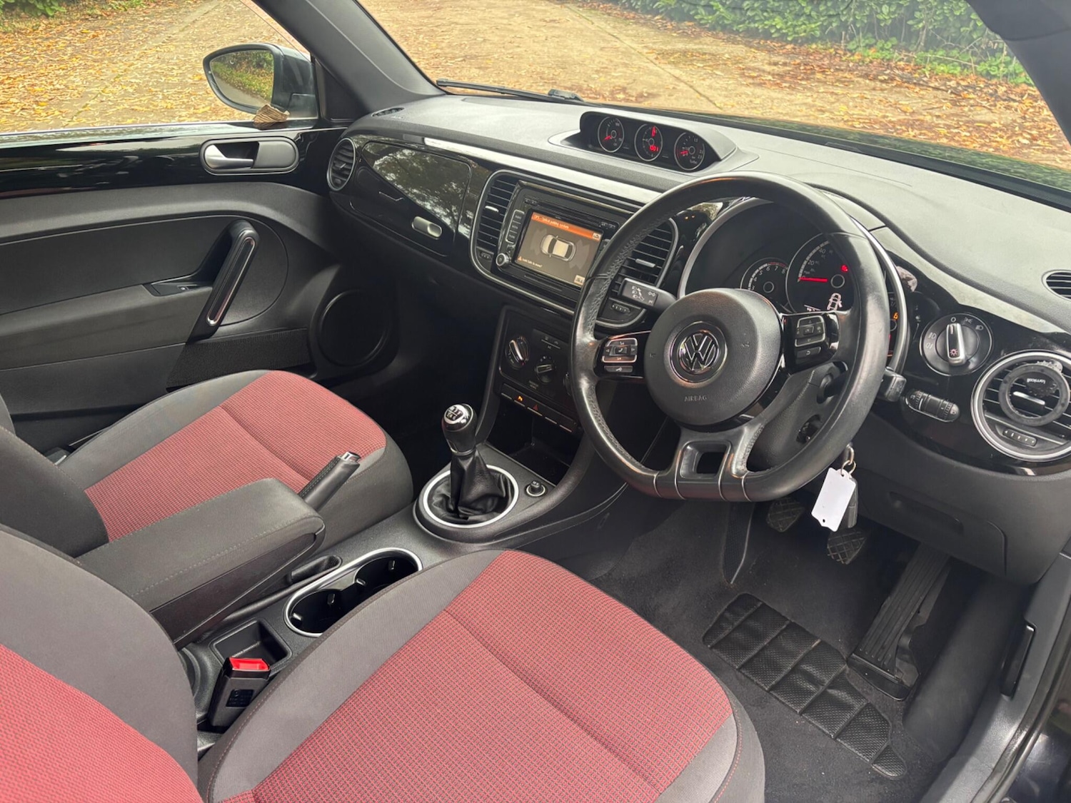 Used Volkswagen Beetle 2014 for sale - 76689402: Photo 15