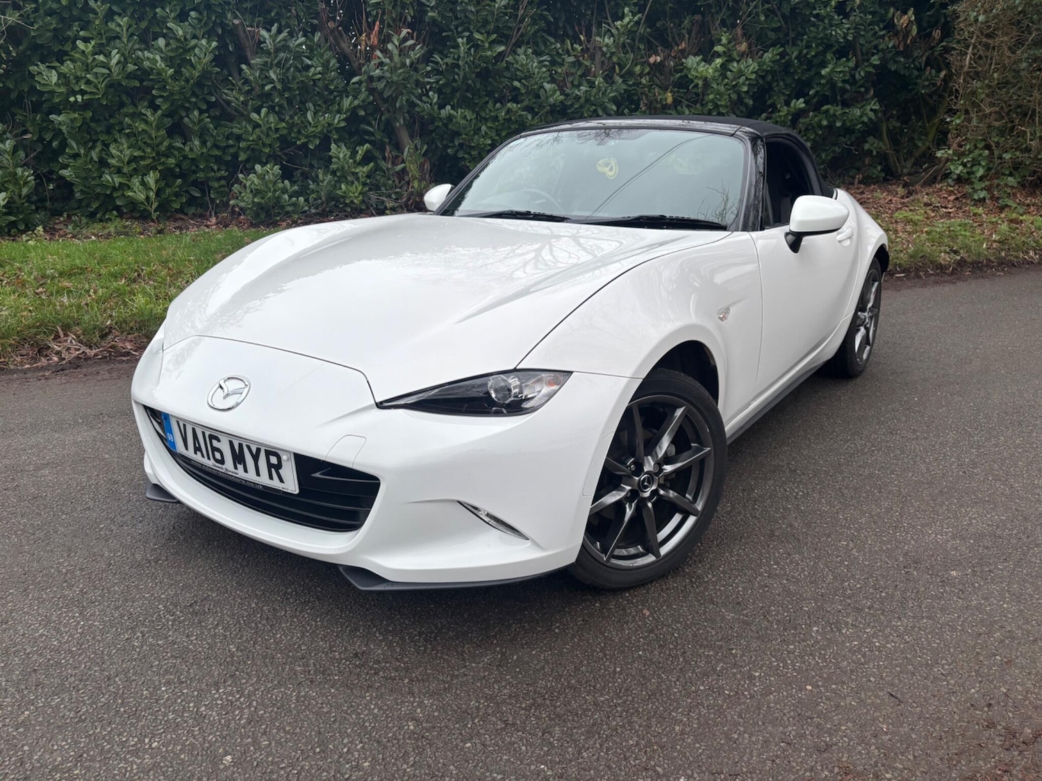 Used Mazda MX-5 2016 for sale - 77049790: Photo 2