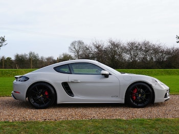 Used Porsche 718 Cayman 2019 for sale - 77891359: Photo