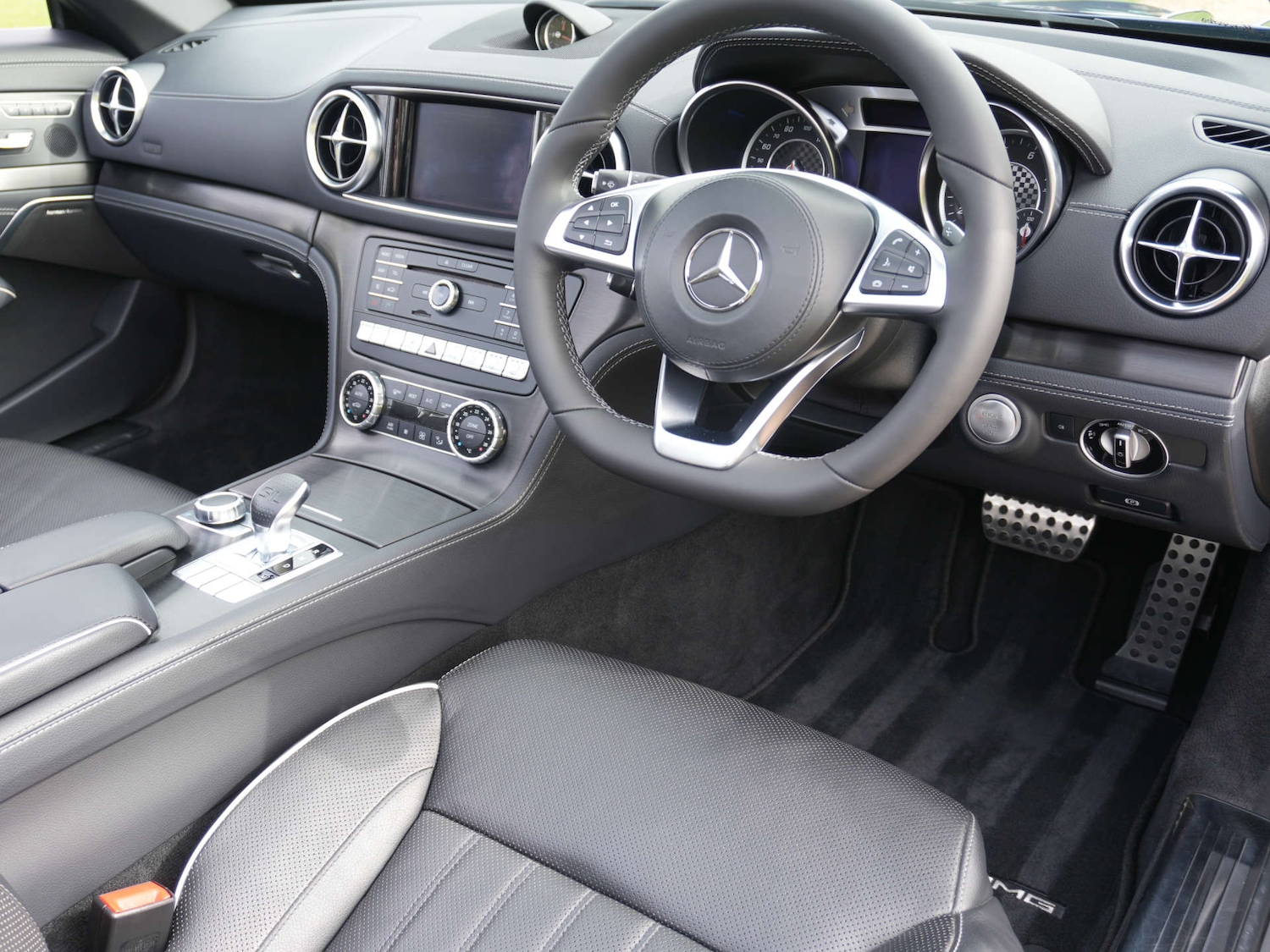 Used Mercedes-Benz SL 2016 for sale - 77880507: Photo 15