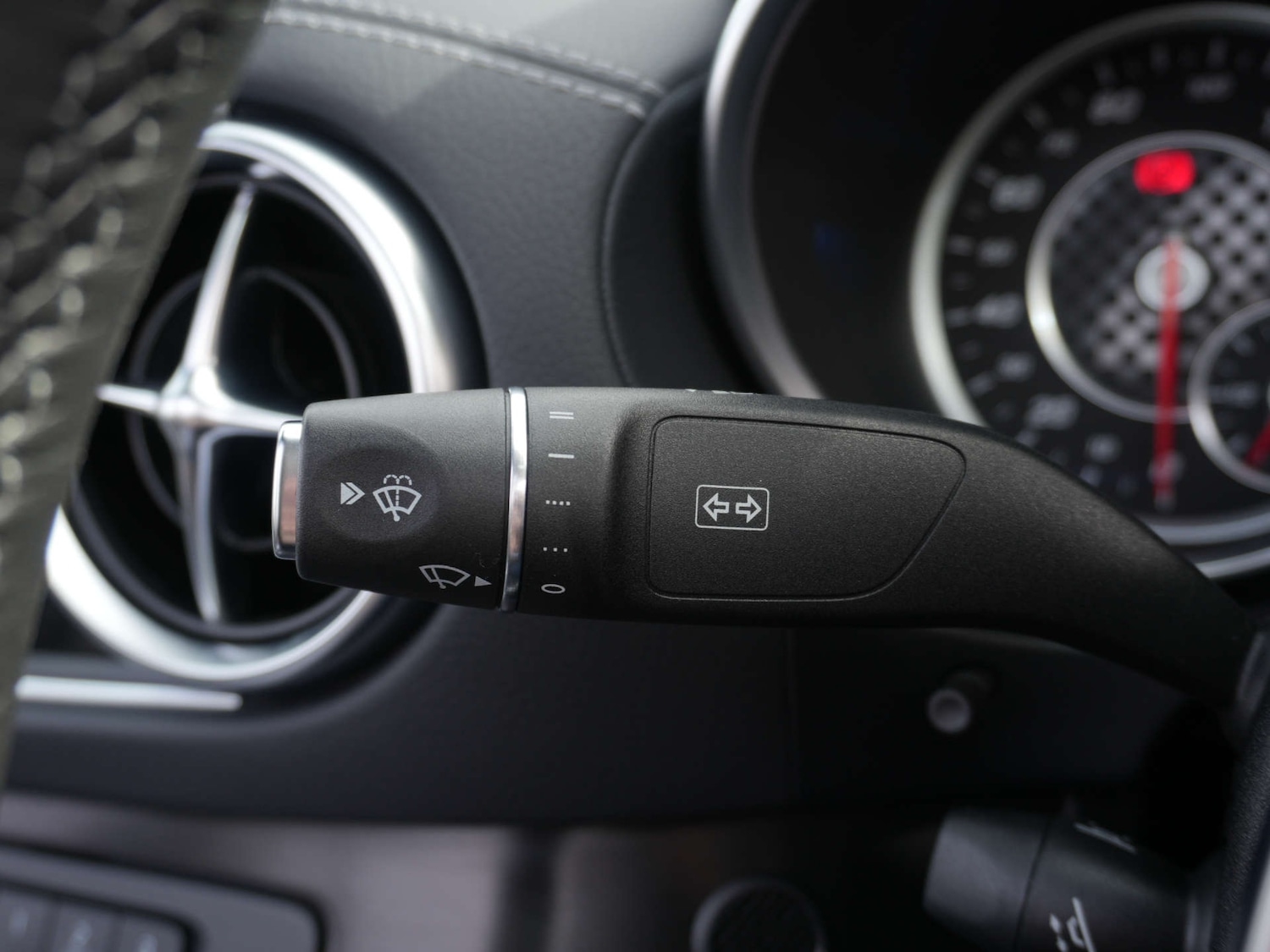 Used Mercedes-Benz SL 2016 for sale - 77880507: Photo 29