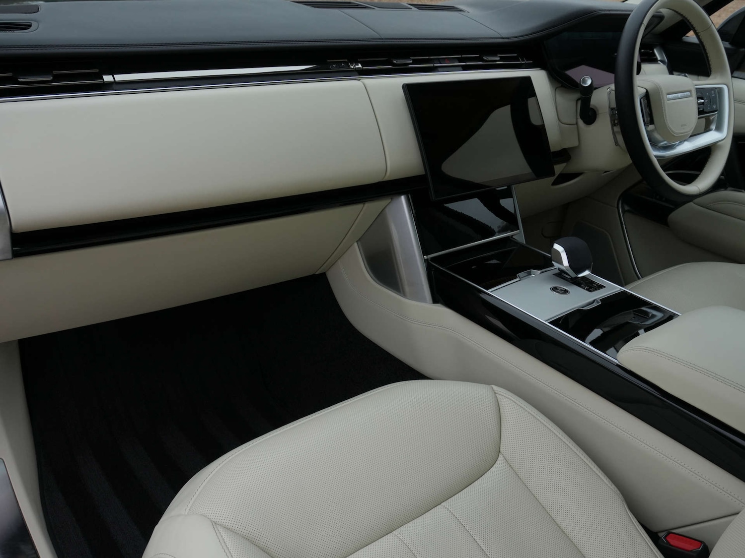 Used Land Rover Range Rover 2024 for sale - 76711685: Photo 16