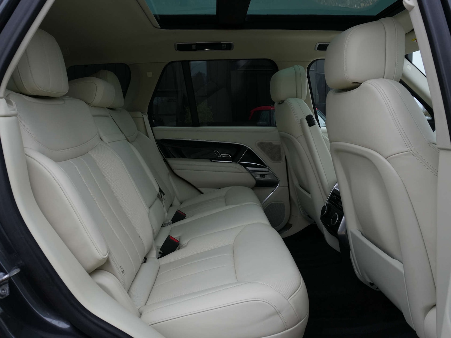 Used Land Rover Range Rover 2024 for sale - 76711685: Photo 19