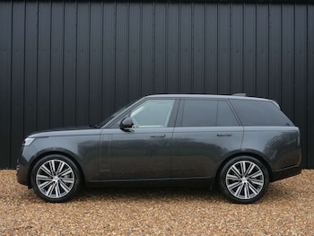 Used Land Rover Range Rover 2024 for sale - 76711685: Photo