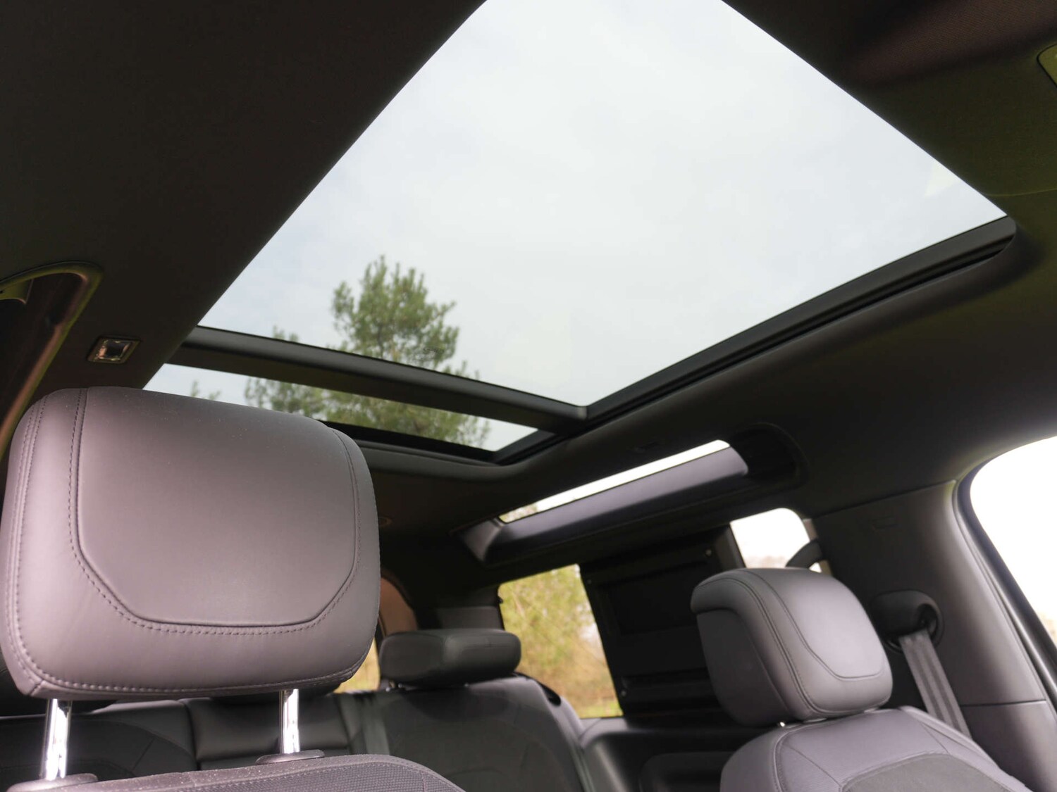 Used Land Rover Defender 90 2021 for sale - 77900957: Photo 14