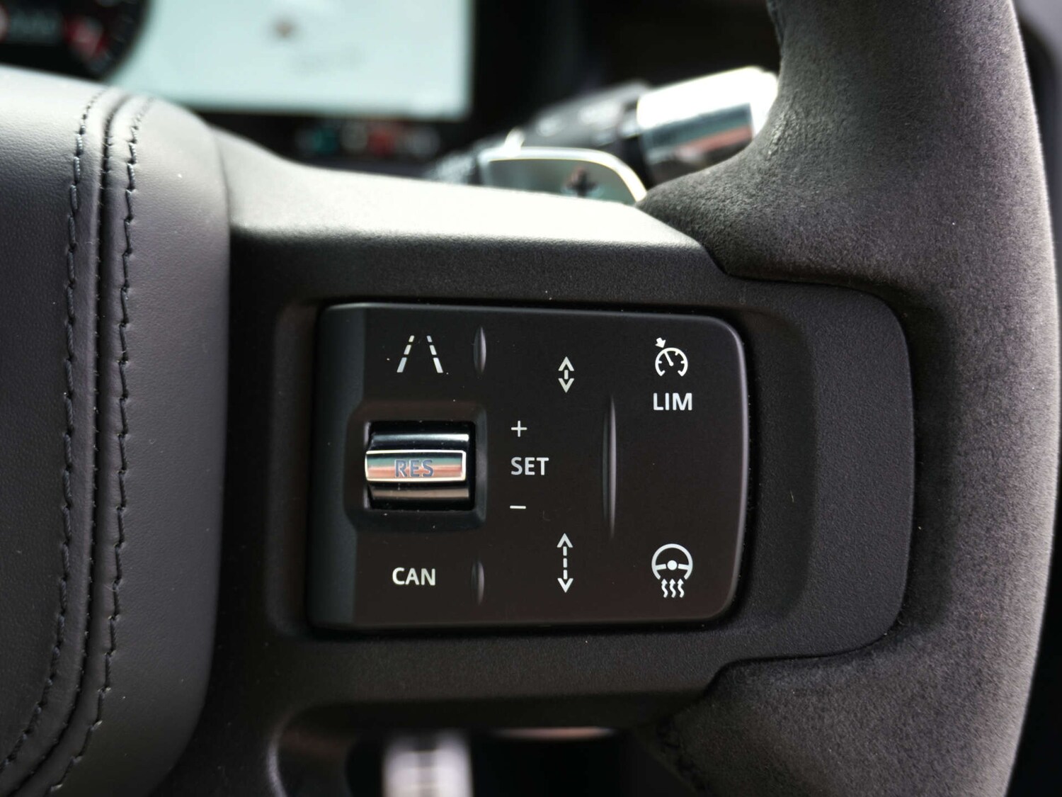 Used Land Rover Defender 90 2021 for sale - 77900957: Photo 22