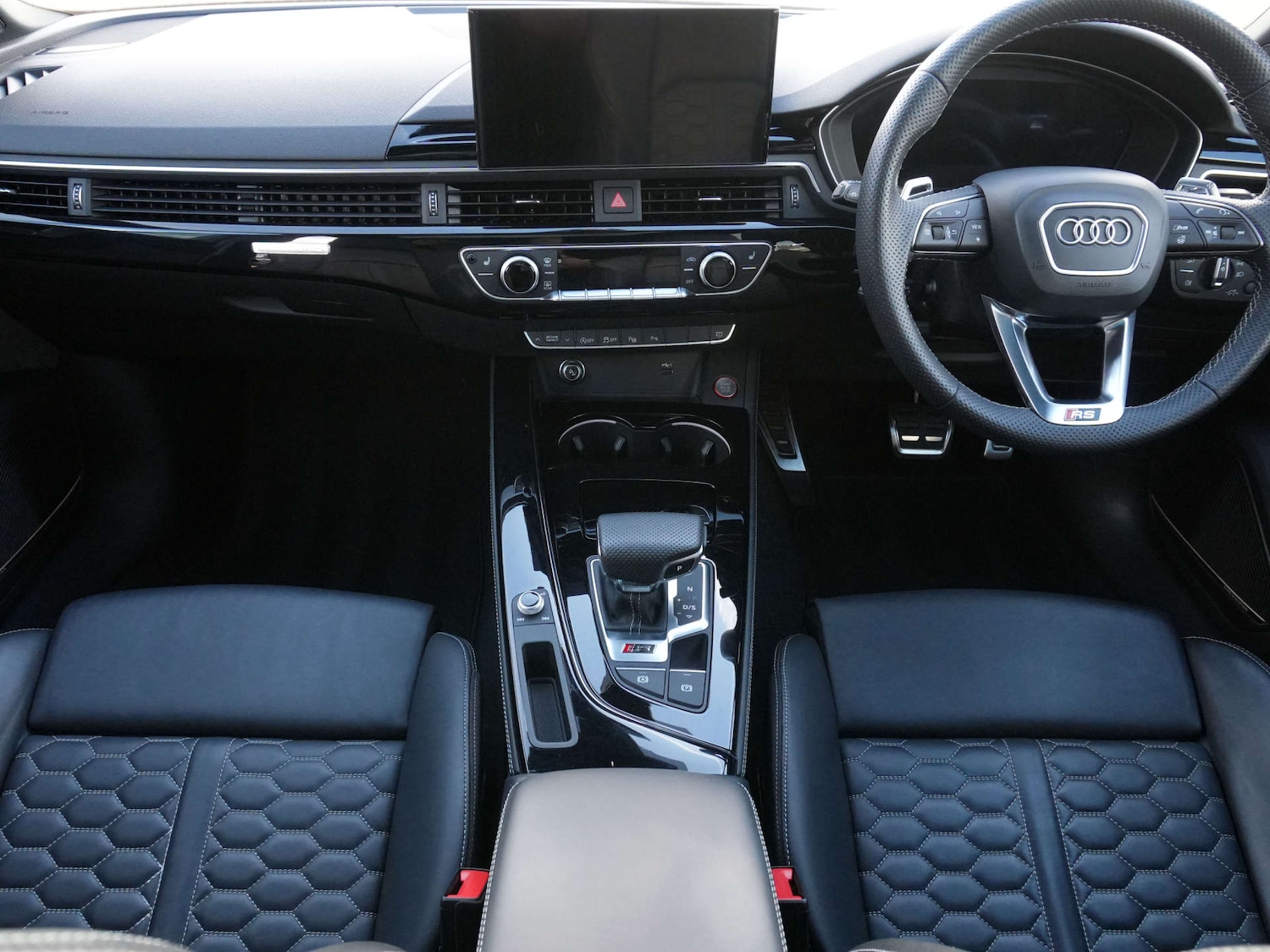 Used Audi RS4 2022 for sale - 76642965: Photo 17