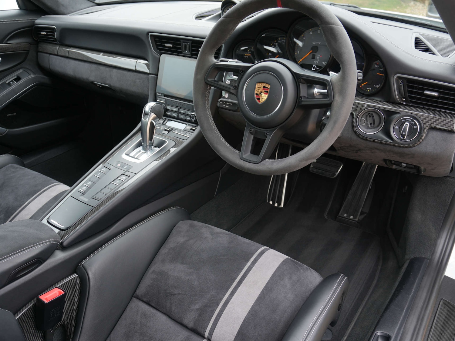 Used Porsche 911 2017 for sale - 76642933: Photo 18