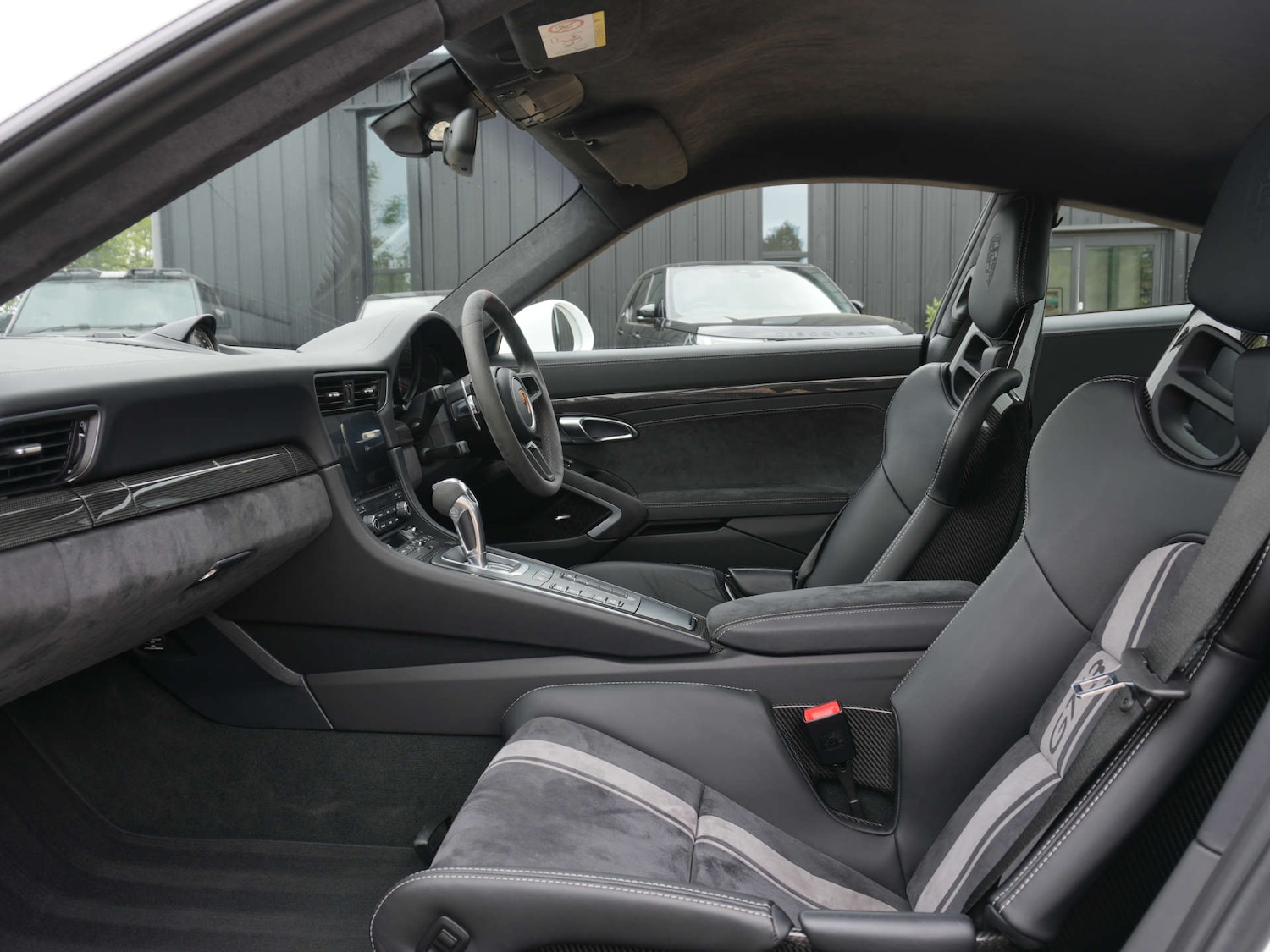 Used Porsche 911 2017 for sale - 76642933: Photo 19