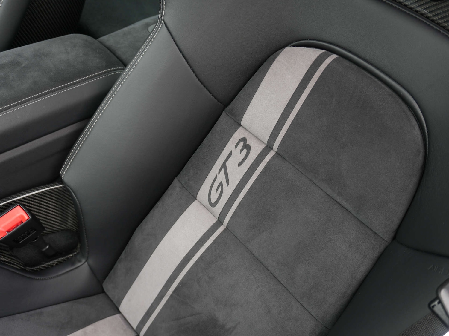 Used Porsche 911 2017 for sale - 76642933: Photo 21