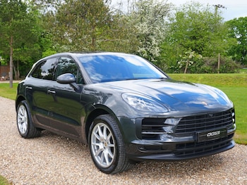 Used Porsche Macan 2020 for sale - 78542388: Photo
