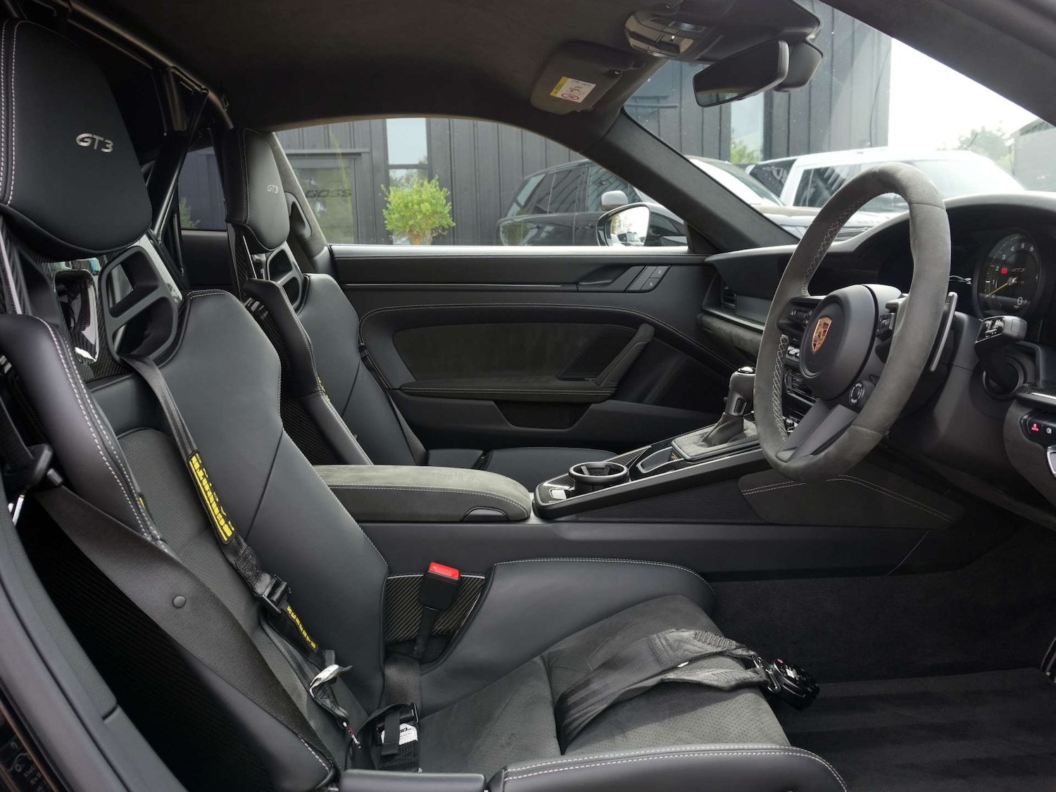 Used Porsche 911 2023 for sale - 76642983: Photo 14