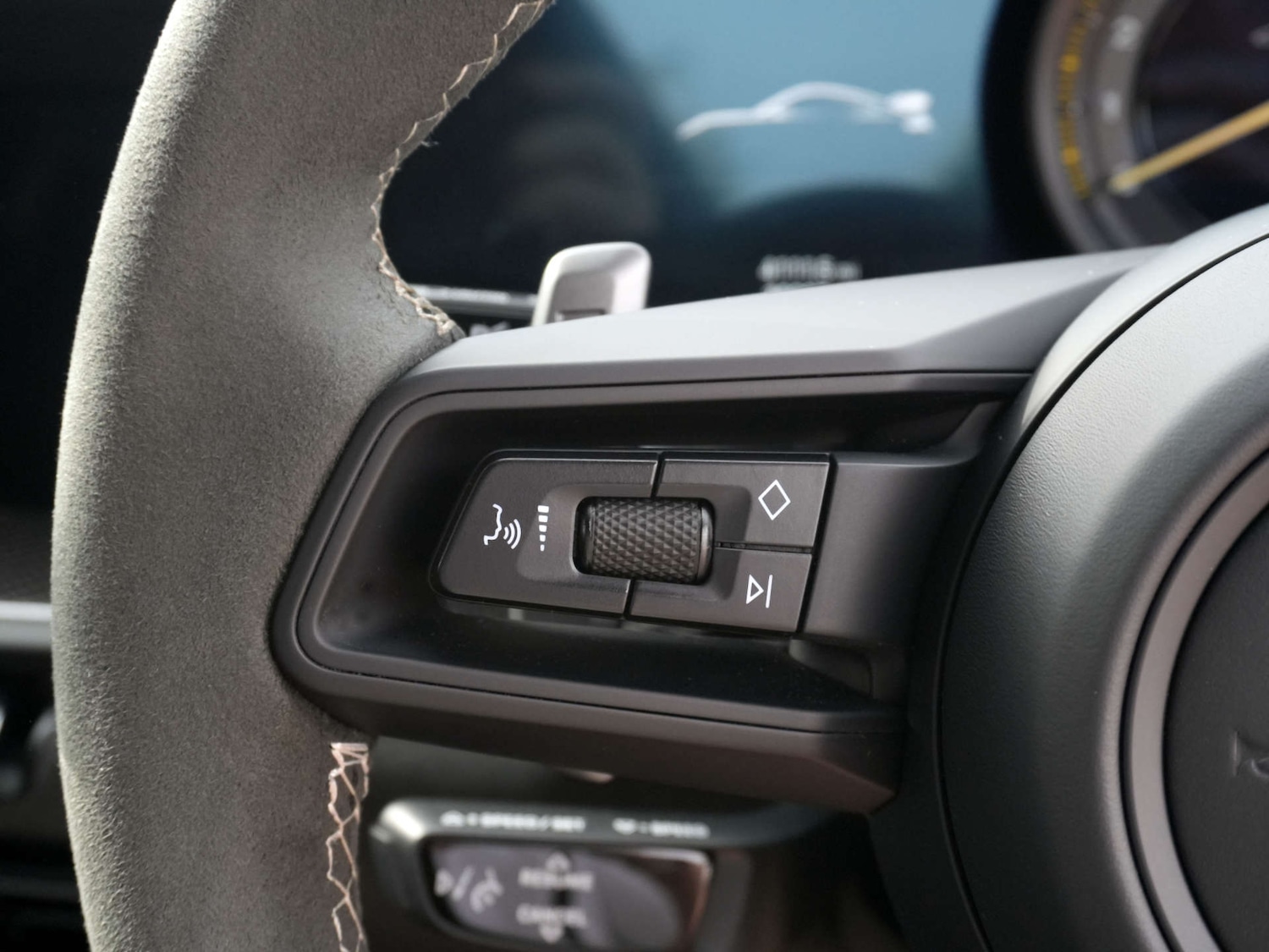 Used Porsche 911 2023 for sale - 76642983: Photo 23