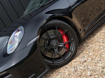 Used Porsche 911 2023 for sale - 76642983: Photo