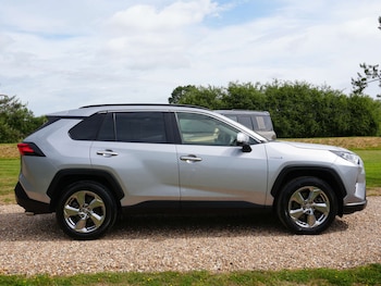Used Toyota RAV4 2020 for sale - 78764966: Photo
