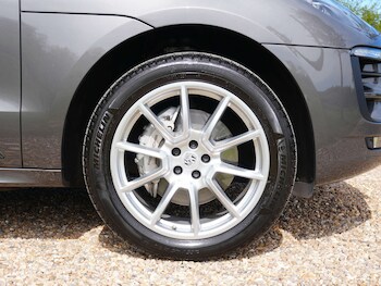 Used Porsche Macan 2017 for sale - 78392582: Photo