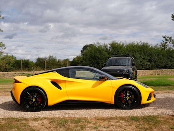Used Lotus Emira 2023 for sale - 79515513: Photo