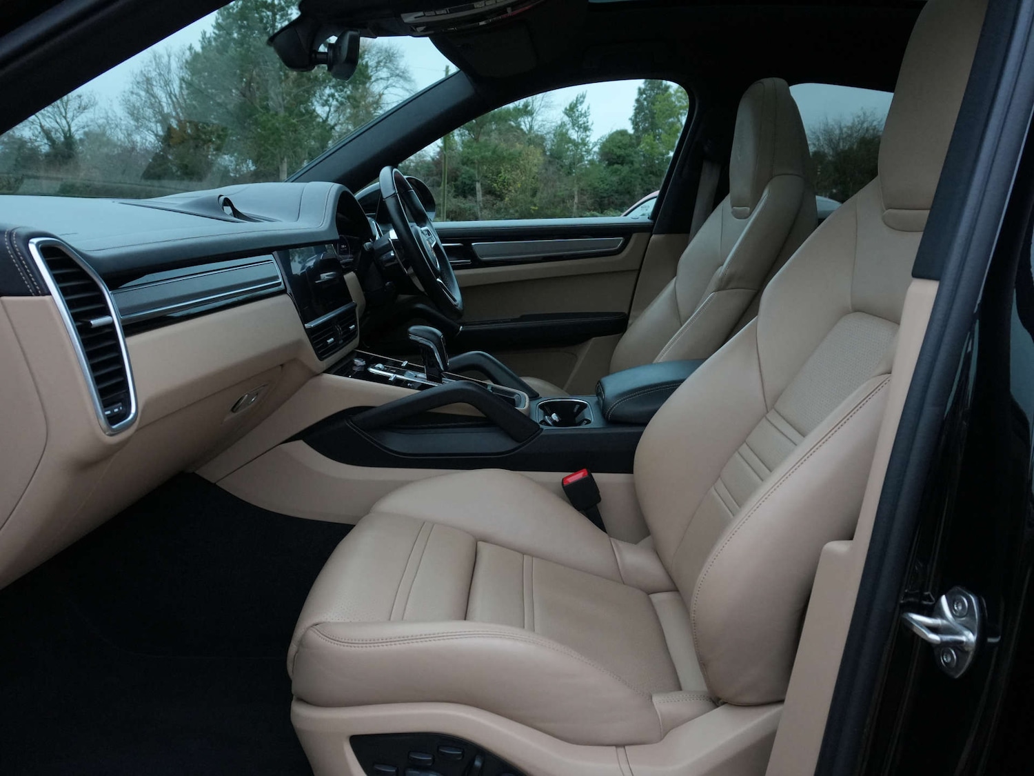 Used Porsche Cayenne 2022 for sale - 76706741: Photo 19