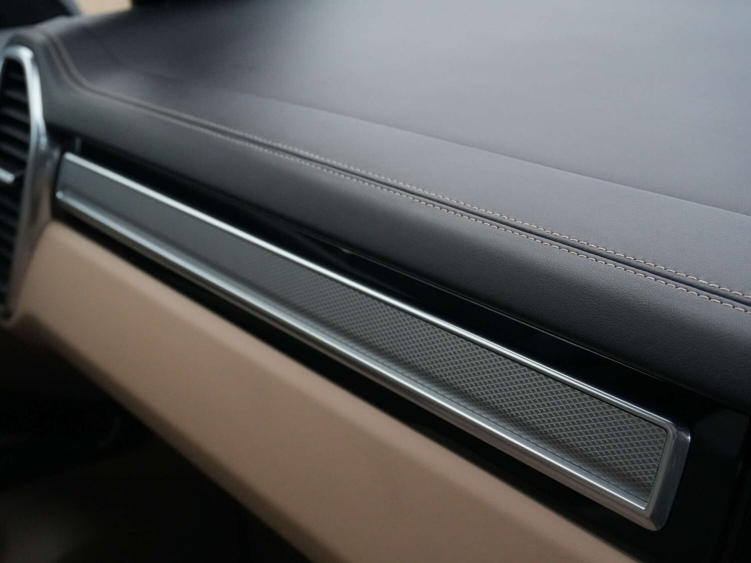 Used Porsche Cayenne 2022 for sale - 76706741: Photo 47