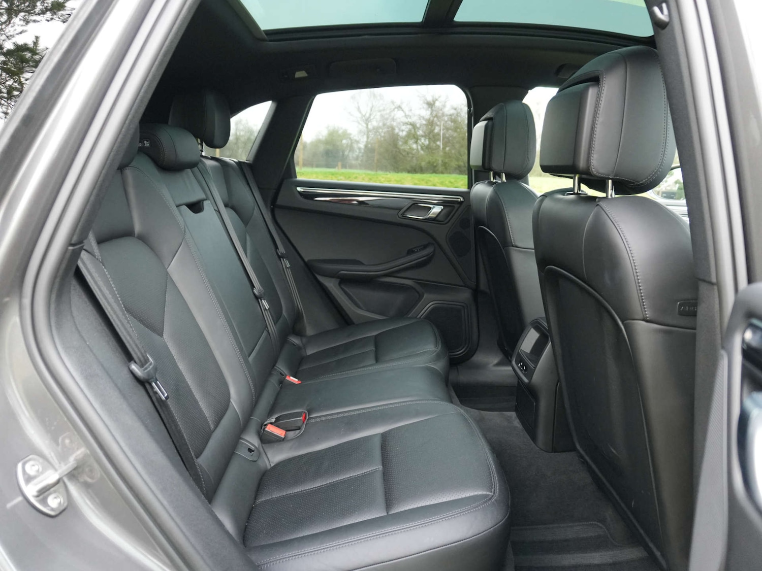 Used Porsche Macan 2015 for sale - 77673748: Photo 16