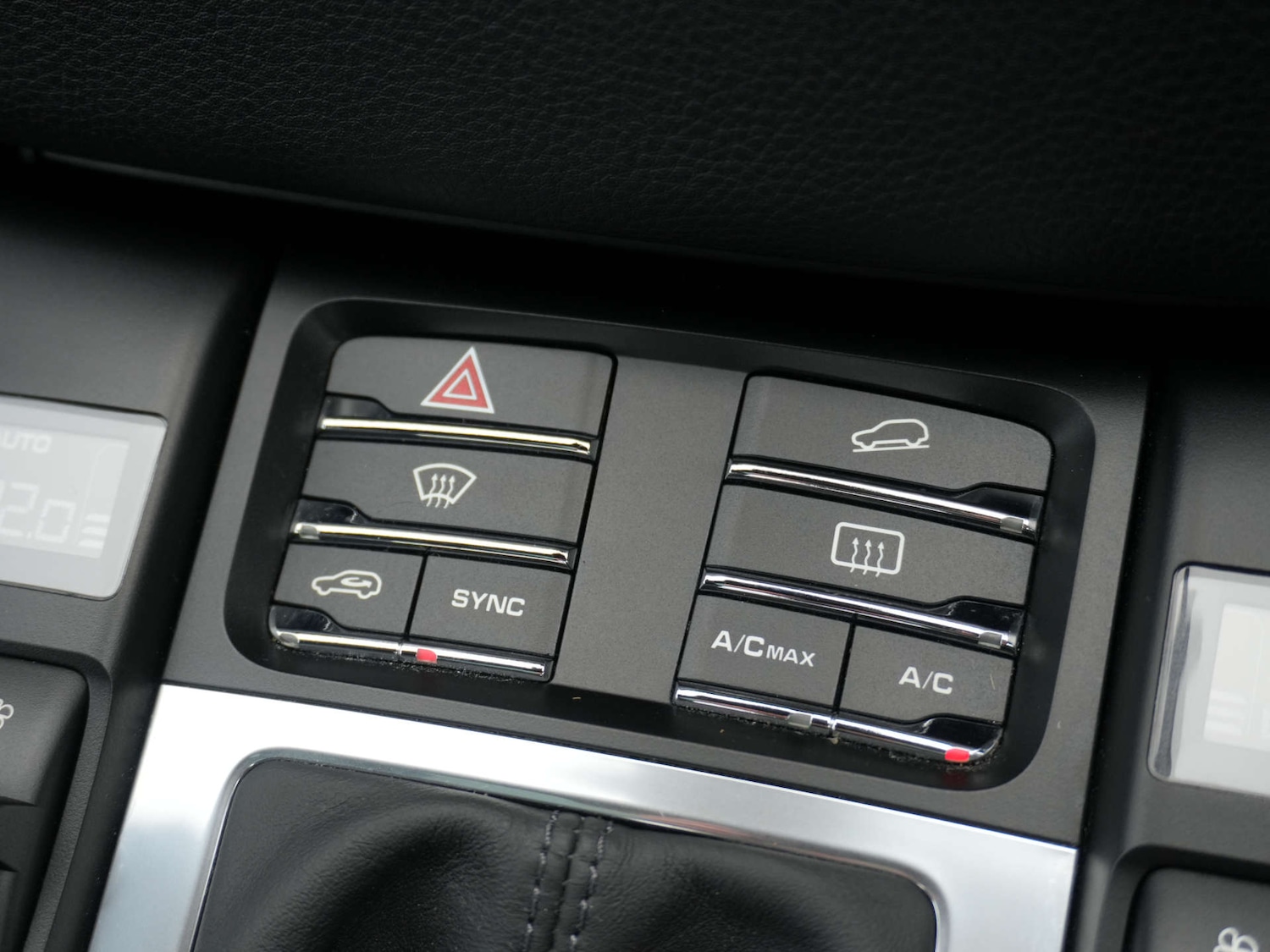 Used Porsche Macan 2015 for sale - 77673748: Photo 37