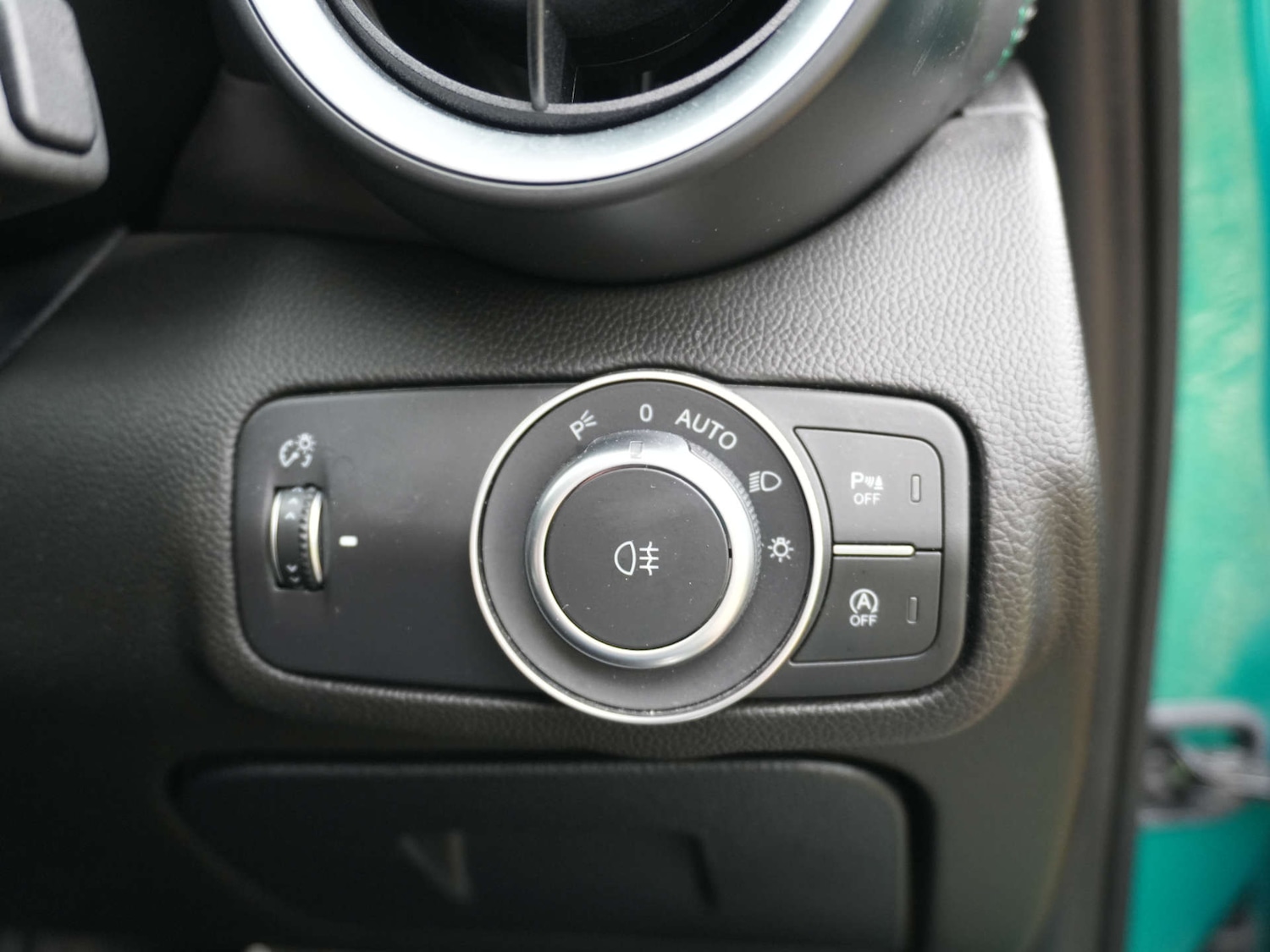 Used Alfa Romeo Giulia 2021 for sale - 77850604: Photo 28