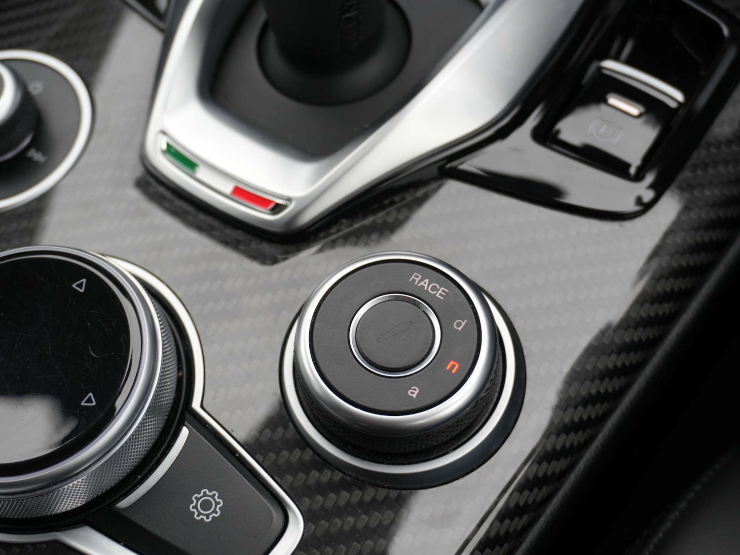 Used Alfa Romeo Giulia 2021 for sale - 77850604: Photo 40