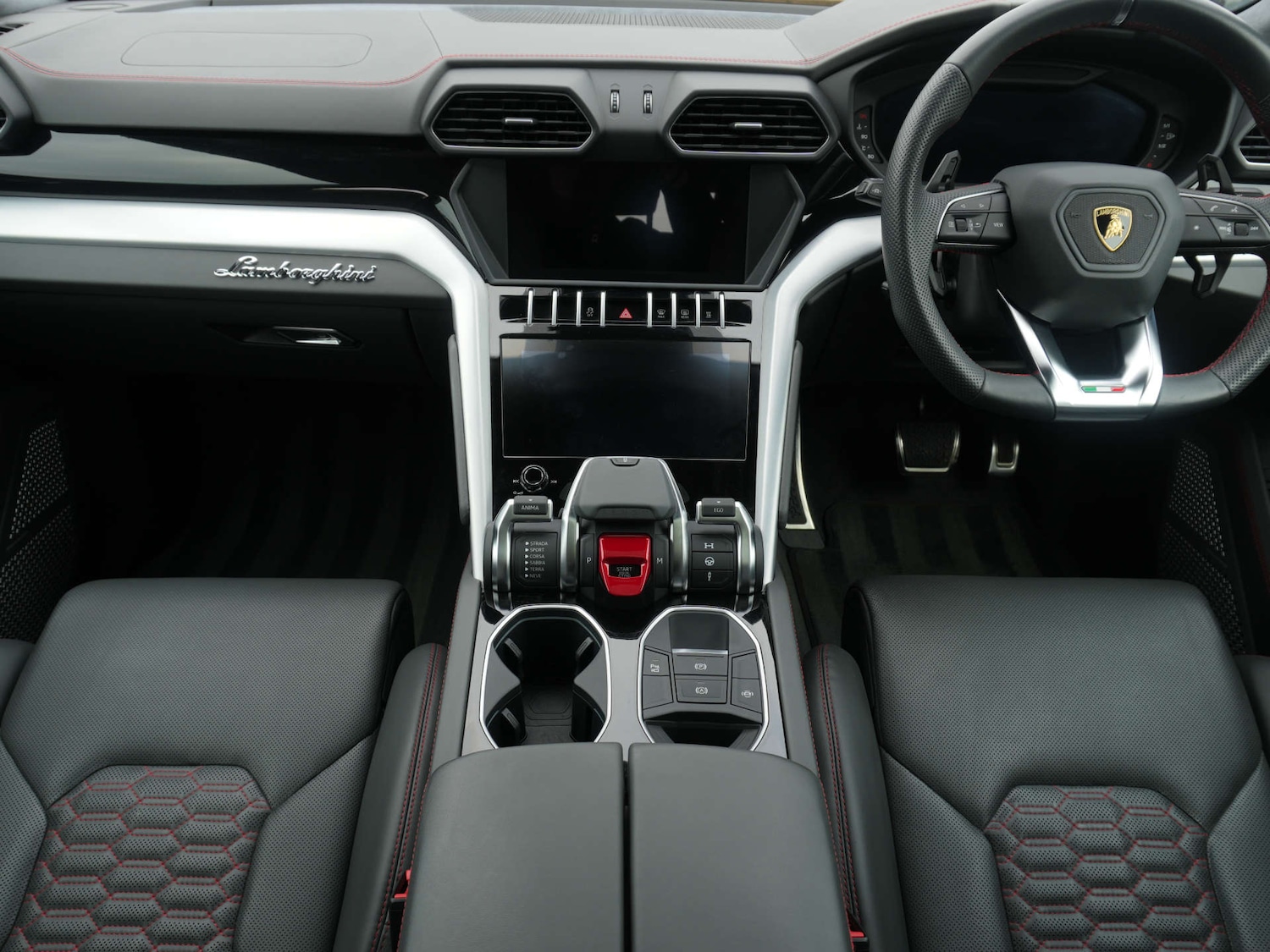 Used Lamborghini Urus 2019 for sale - 76706734: Photo 22