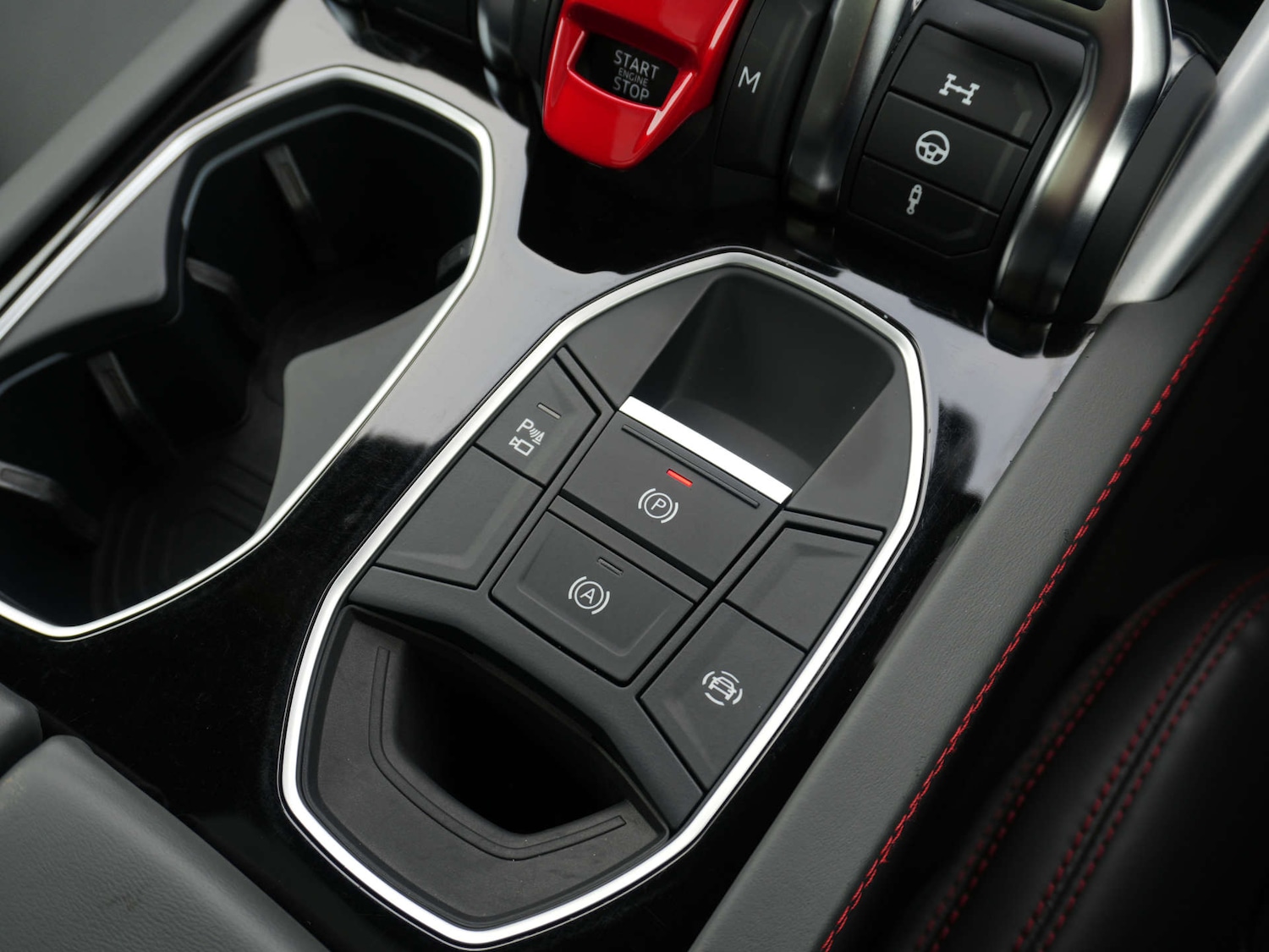 Used Lamborghini Urus 2019 for sale - 76706734: Photo 47