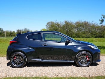 Used Toyota Yaris 2021 for sale - 78381394: Photo