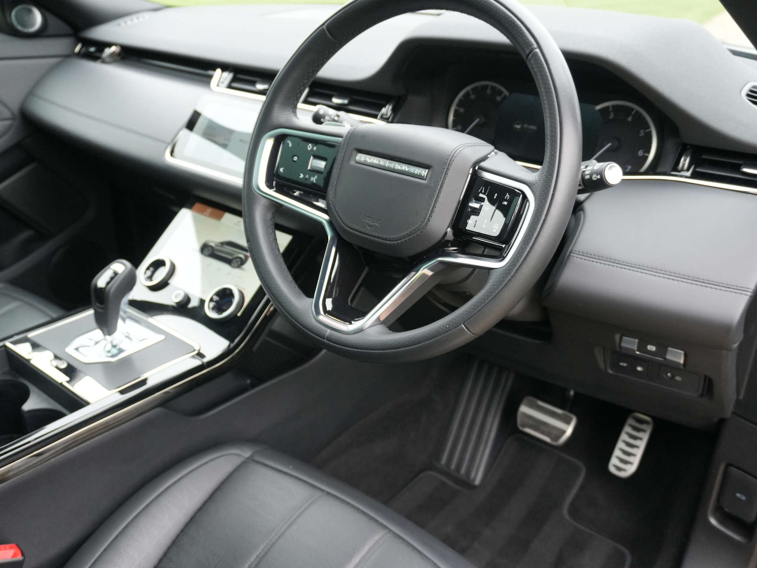 Used Land Rover Range Rover Evoque 2023 for sale - 77775402: Photo 16