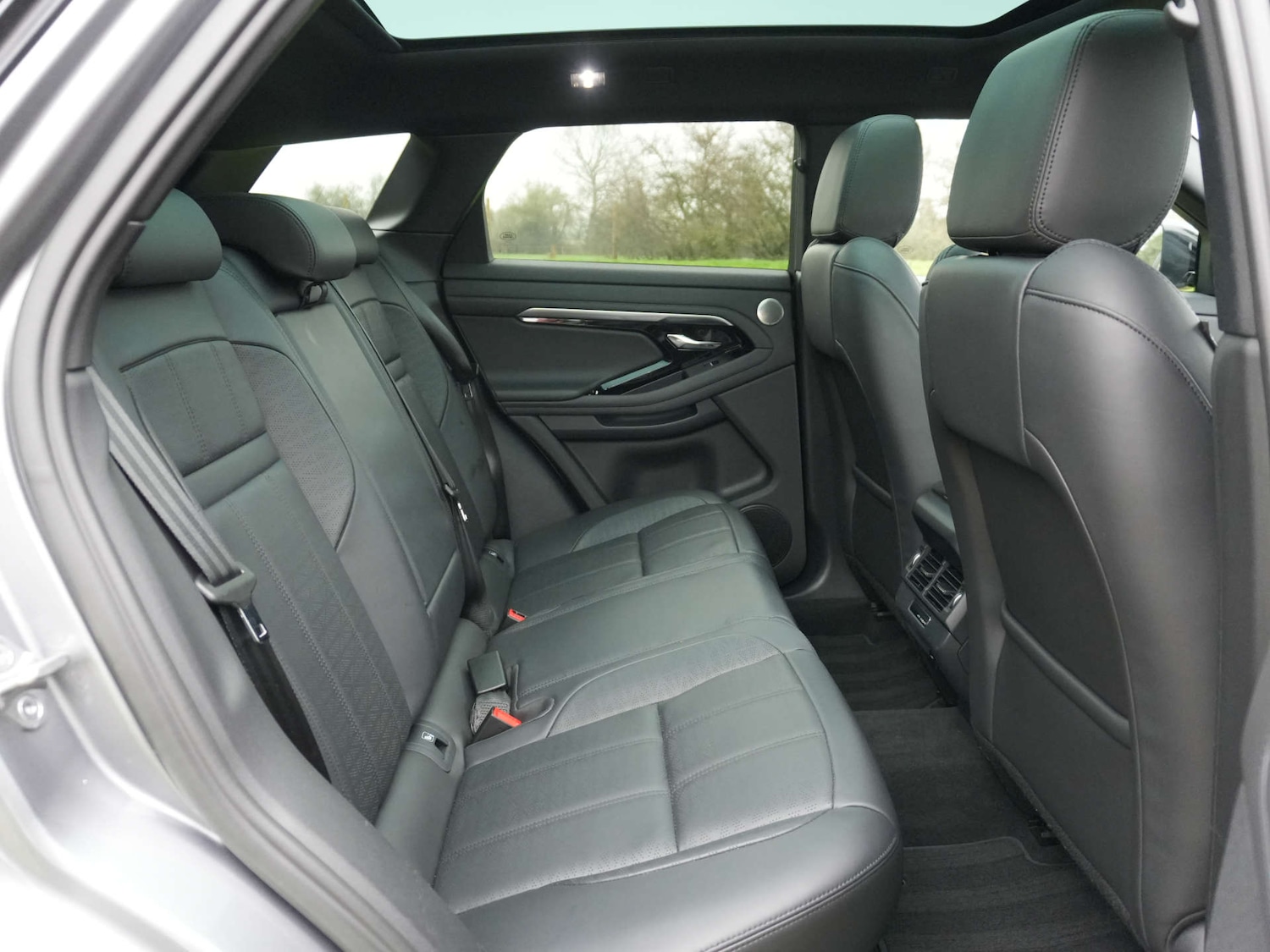 Used Land Rover Range Rover Evoque 2023 for sale - 77775402: Photo 17