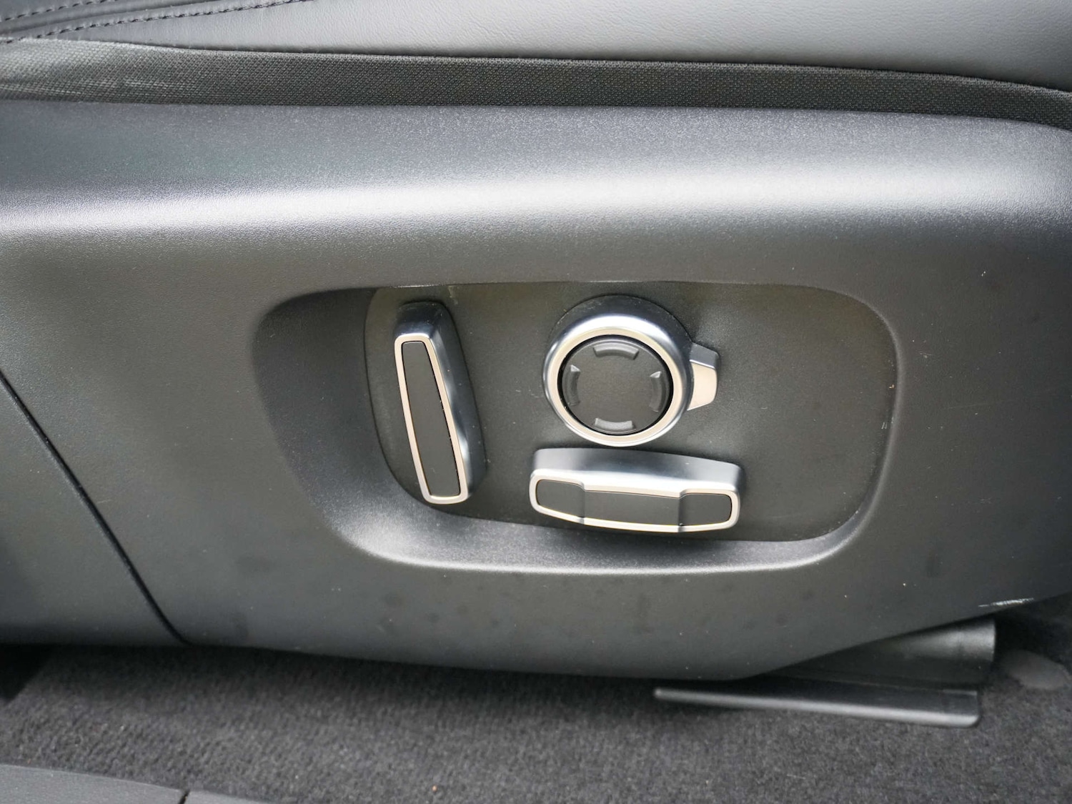 Used Land Rover Range Rover Evoque 2023 for sale - 77775402: Photo 22