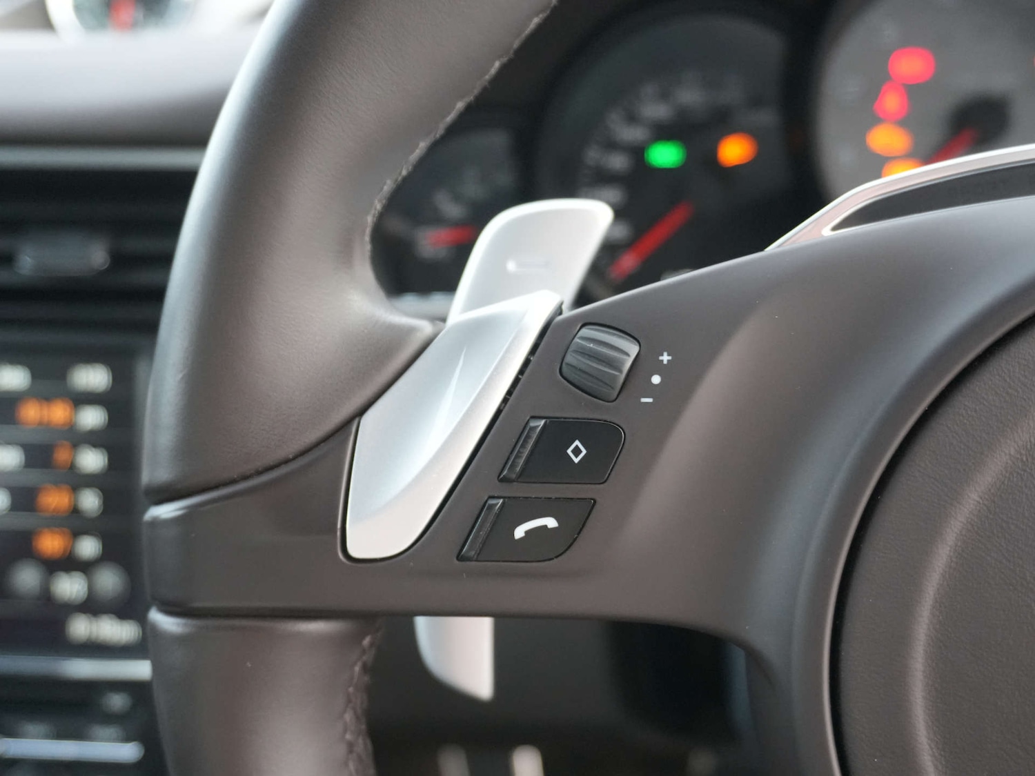 Used Porsche 911 2012 for sale - 77118024: Photo 24