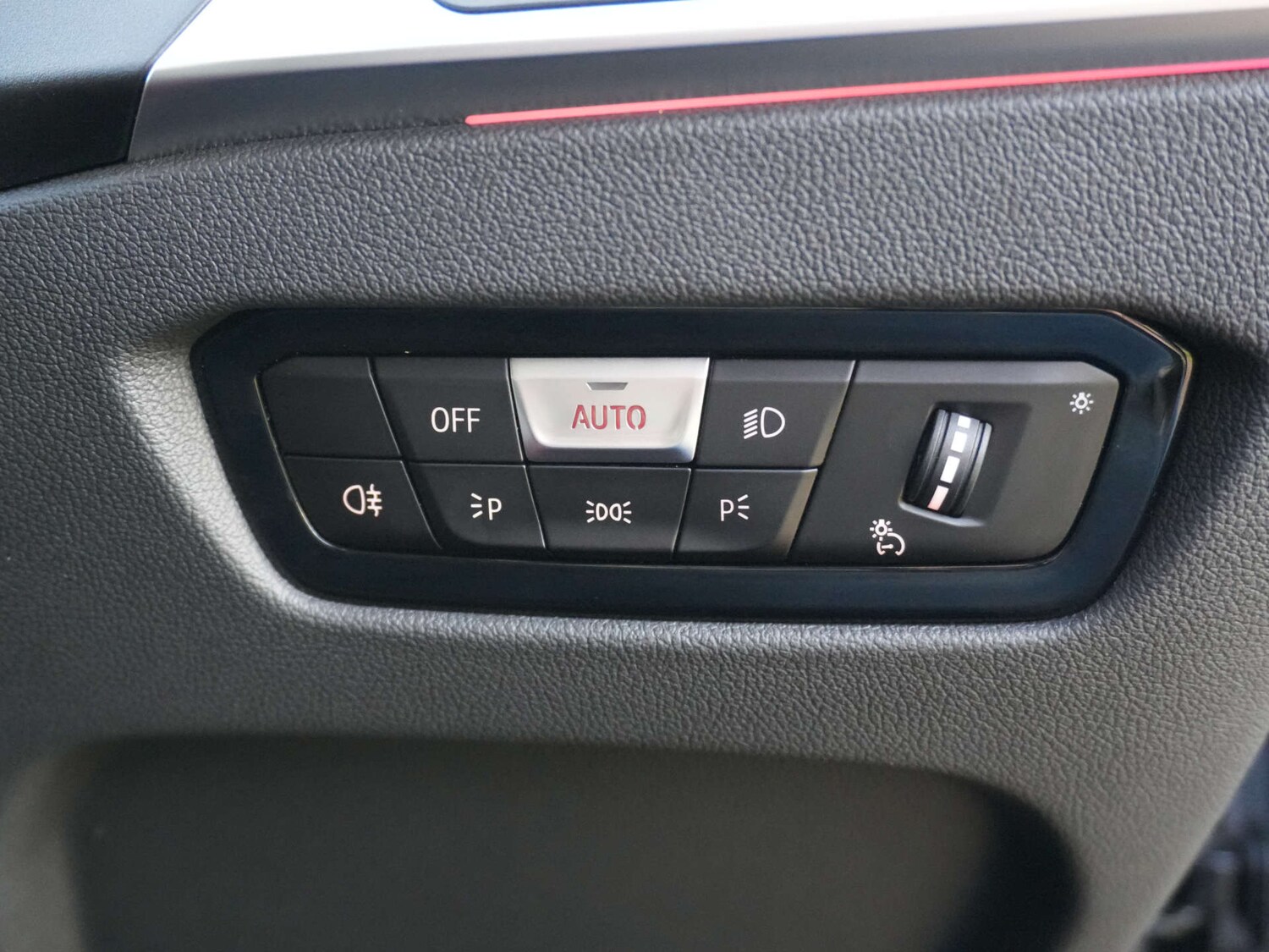 Used BMW 3 Series 2023 for sale - 77118031: Photo 26