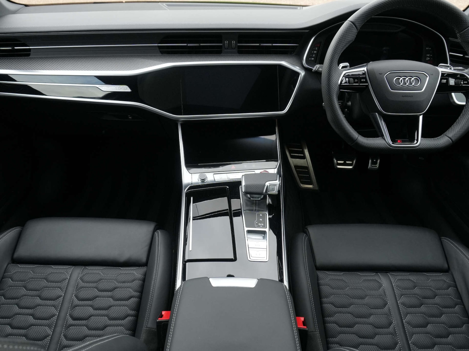 Used Audi RS6 2021 for sale - 76642969: Photo 15