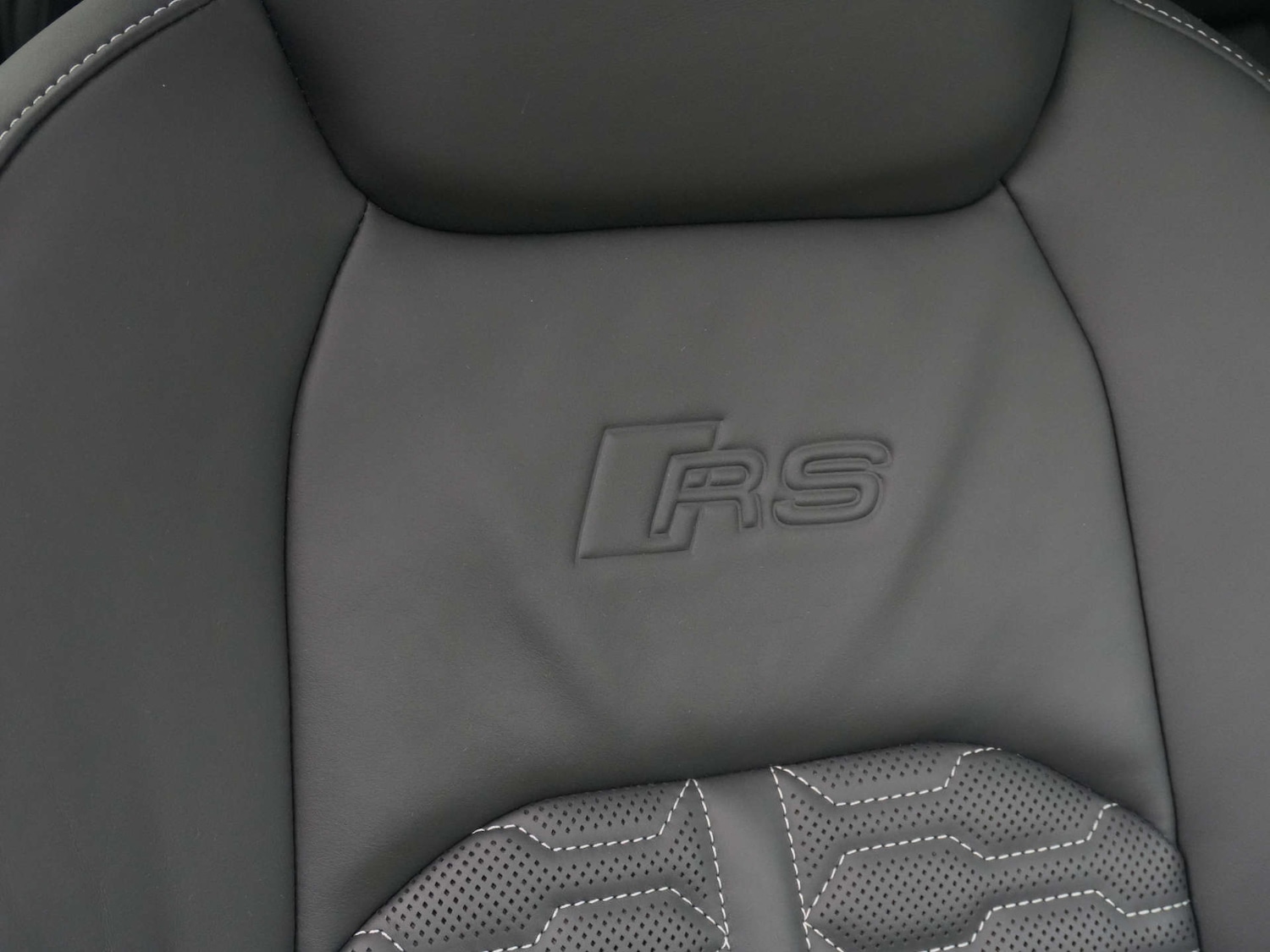 Used Audi RS6 2021 for sale - 76642969: Photo 23