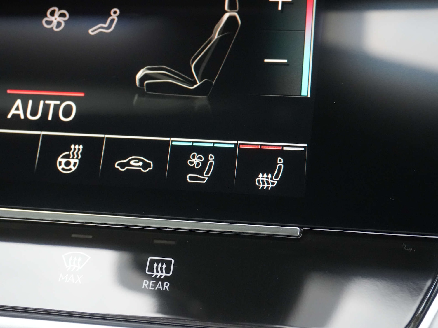 Used Audi RS6 2021 for sale - 76642969: Photo 35